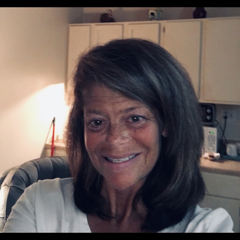 Meet your Posher, Dana